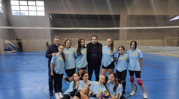 ŠAMPIONI U ODBOJCI ZA DJEVOJČICE